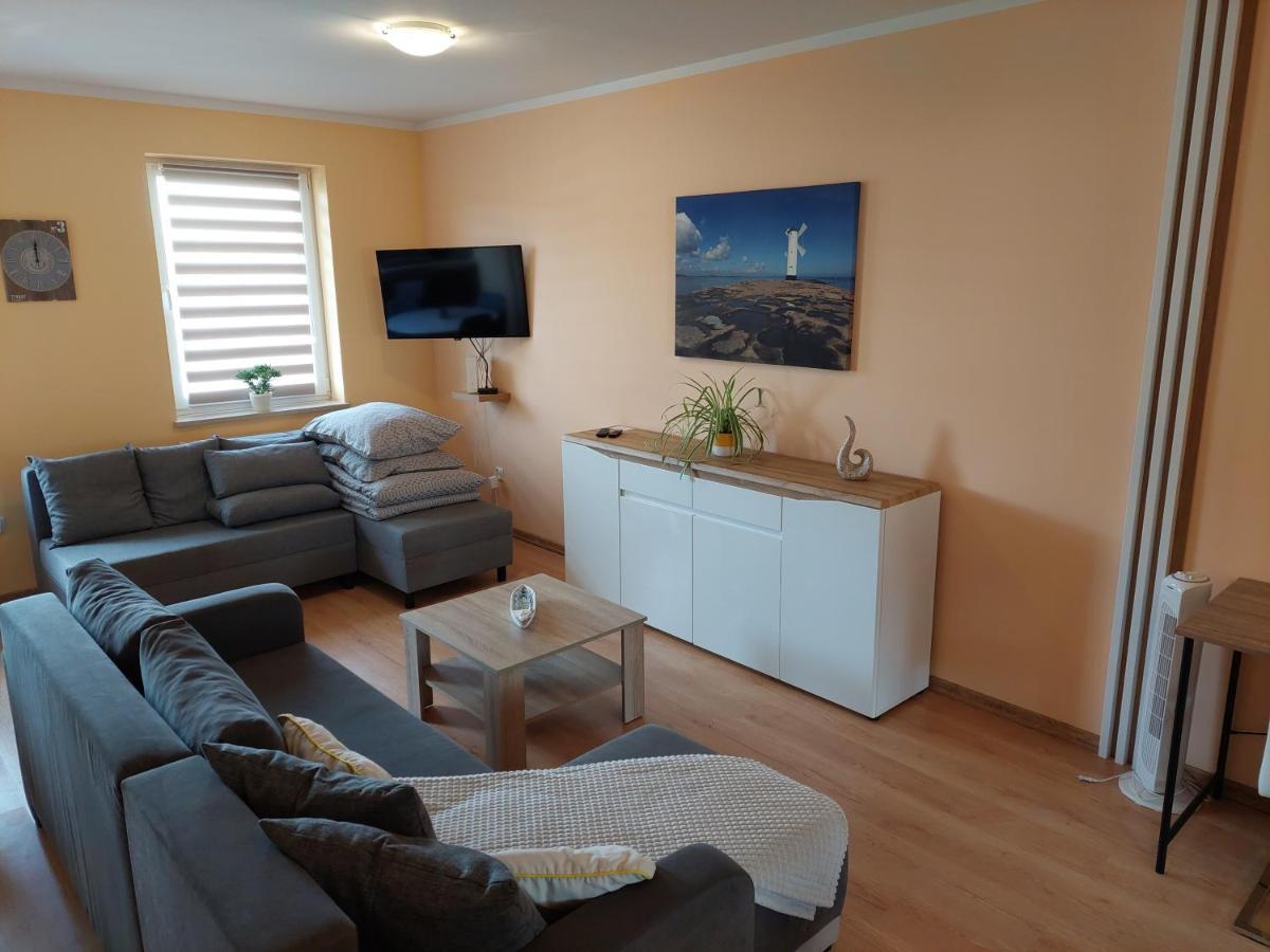 Apartament Atlantic Studio 1 Room-Pokoj ชวีโนวิชแจ ภายนอก รูปภาพ