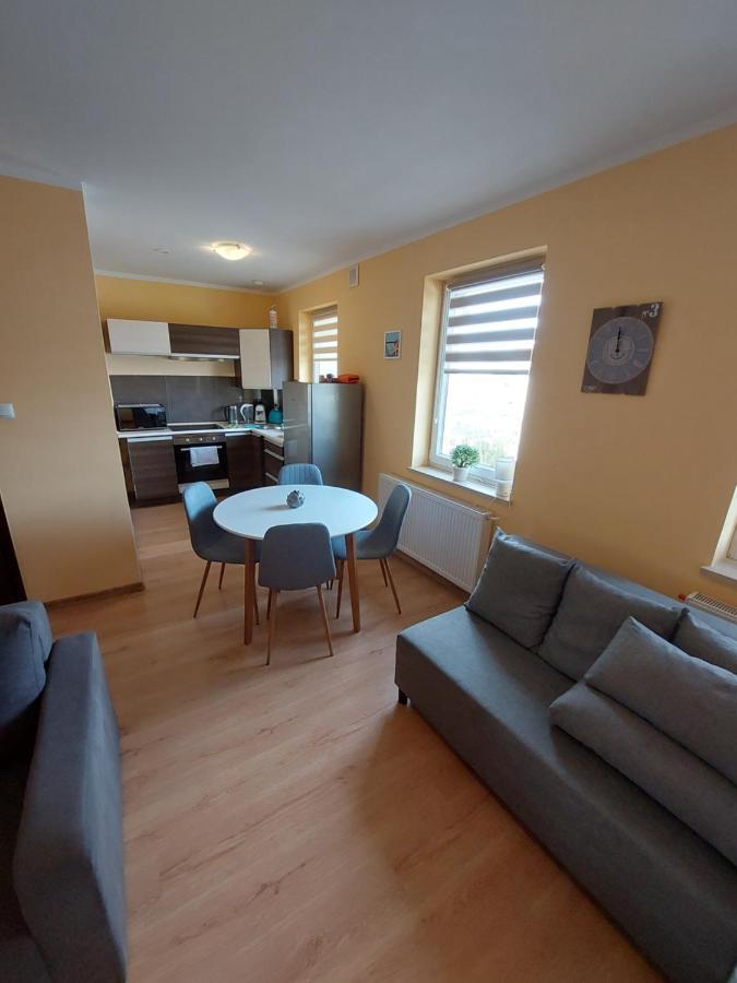Apartament Atlantic Studio 1 Room-Pokoj ชวีโนวิชแจ ภายนอก รูปภาพ